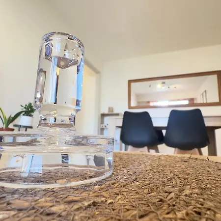 Grand 2 Pièces Avec Grande Terrasse à 15mn Centre-ville, Gare Et Promenade Des *