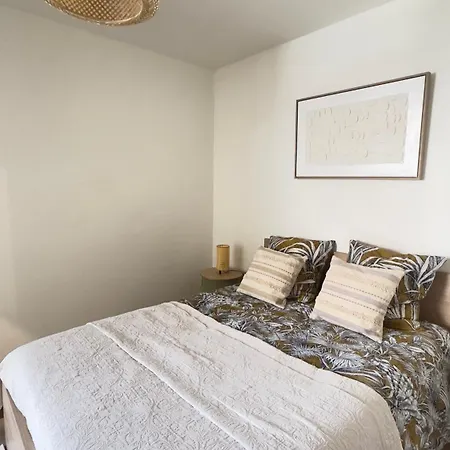 Grand 2 Pièces Avec Grande Terrasse à 15mn Centre-ville, Gare Et Promenade Des Appartamento *